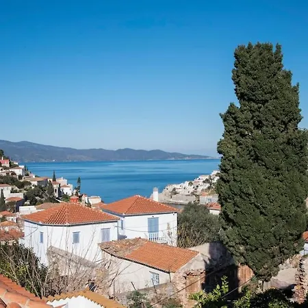 1620 Historical Stone Manor Villa Hydra (Saronic Islands)